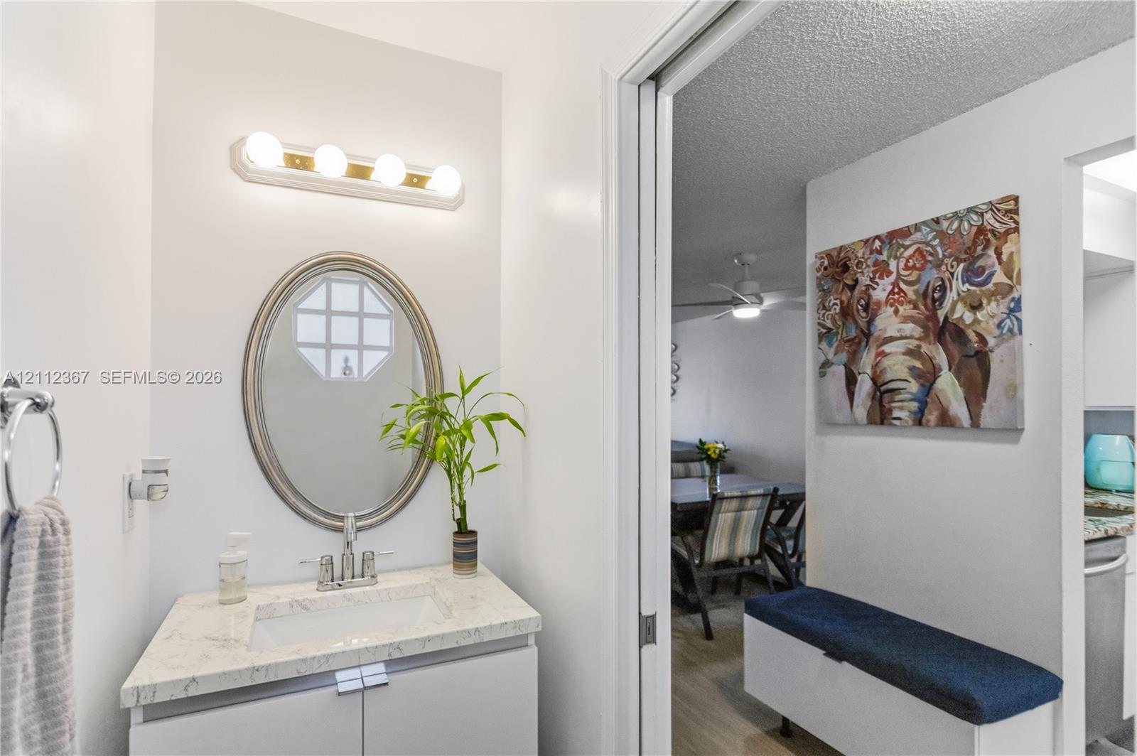 Ver detalles 10803 2 / 3 1190 sq. ft. $ 2026-10-24 0 foto