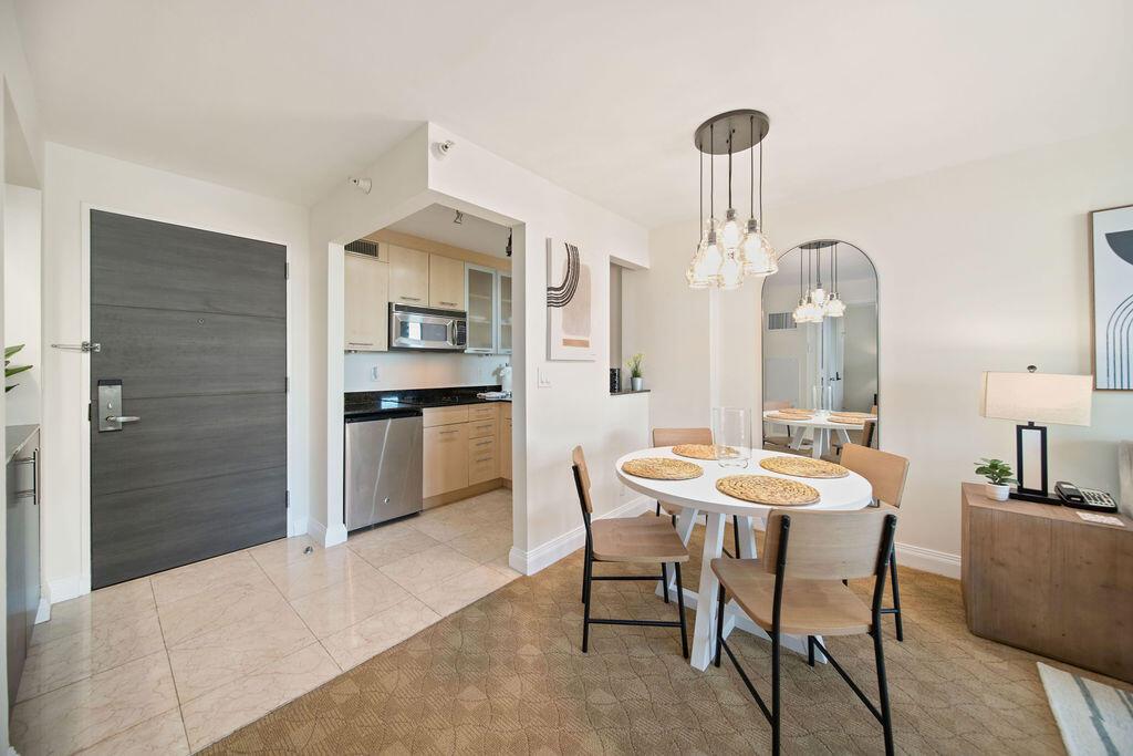 907 1 / 1 548 sq. ft. $ 2026-10-31 0 Photo