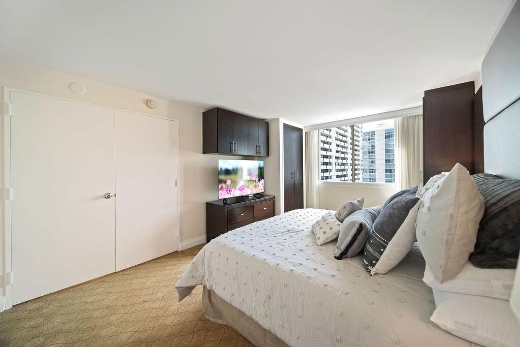 907 1 / 1 548 sq. ft. $ 2026-10-31 0 Photo