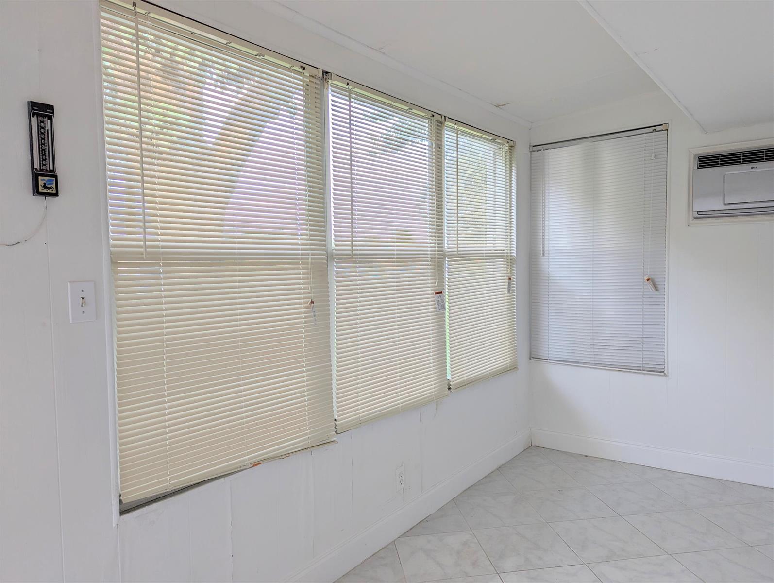 Ver detalles D / 0 3296 sq. ft. $ 2026-10-26 0 foto