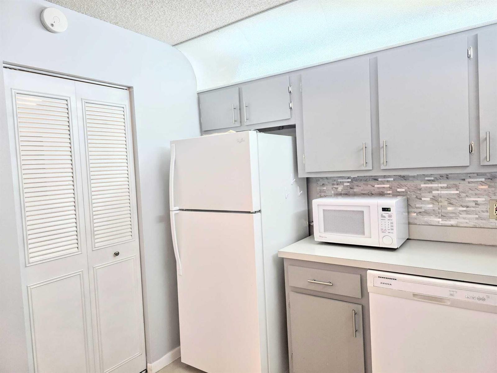 Ver detalles D / 0 3296 sq. ft. $ 2026-10-26 0 foto