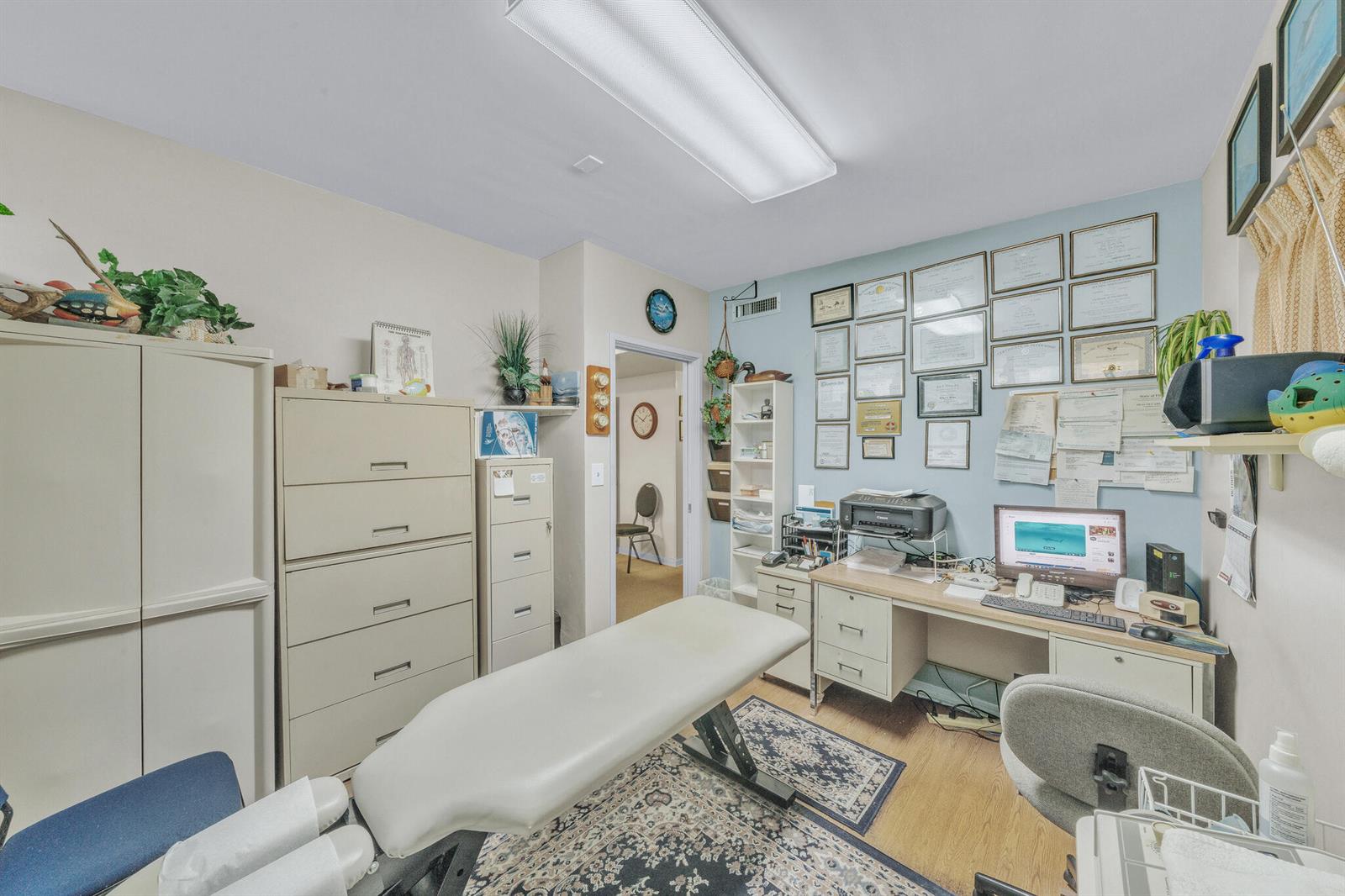   / 0  sq. ft. $ 2026-10-27 0 foto