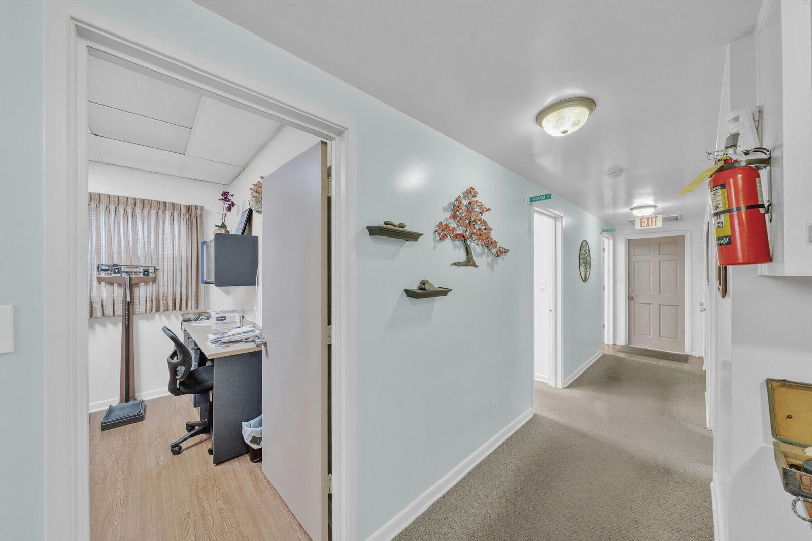   / 0  sq. ft. $ 2026-10-27 0 foto