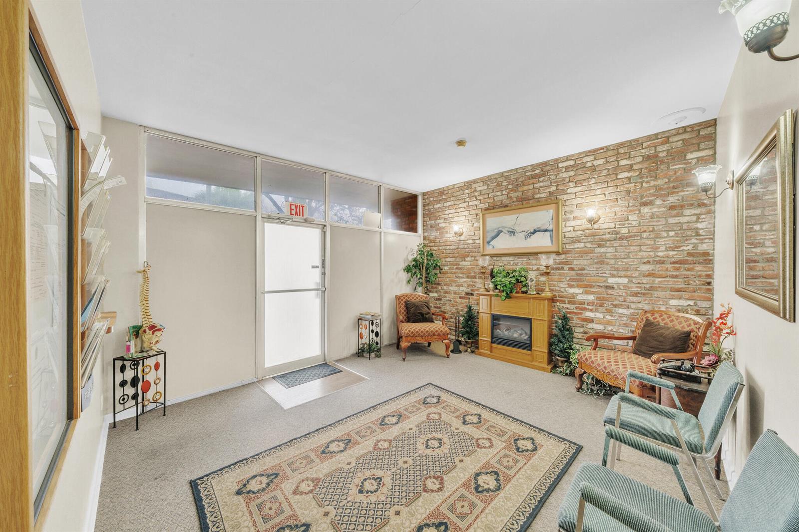   / 0  sq. ft. $ 2026-10-27 0 foto