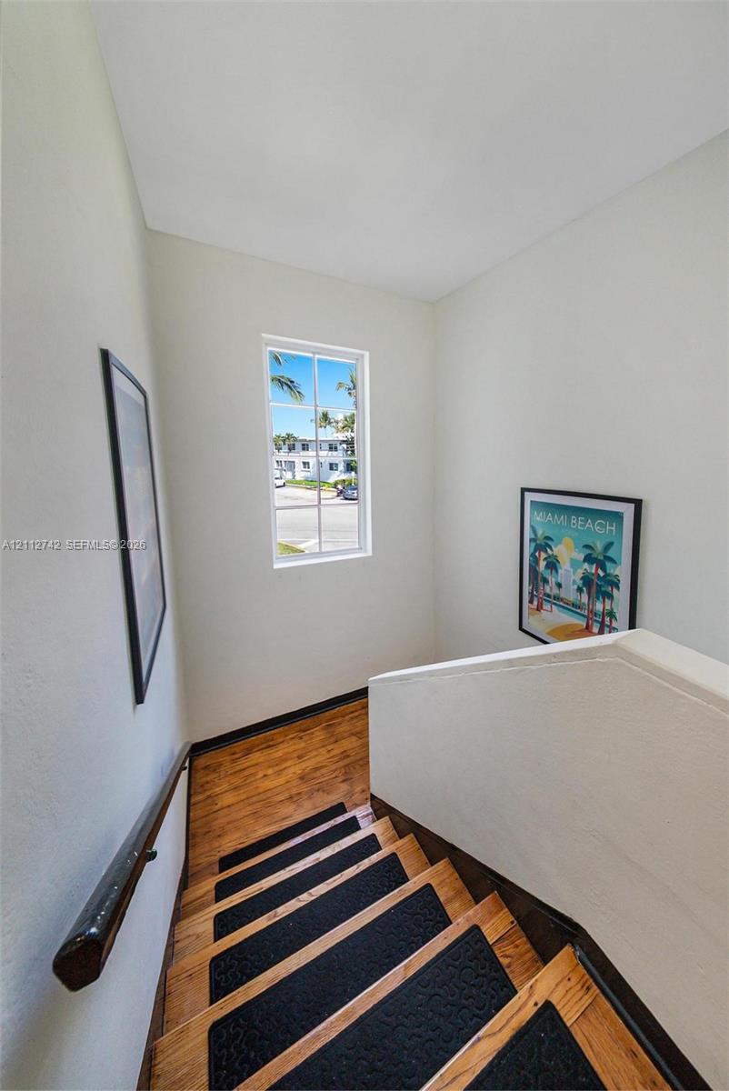 Ver detalles / 4732 sq. ft. $ 2026-10-26 0 foto