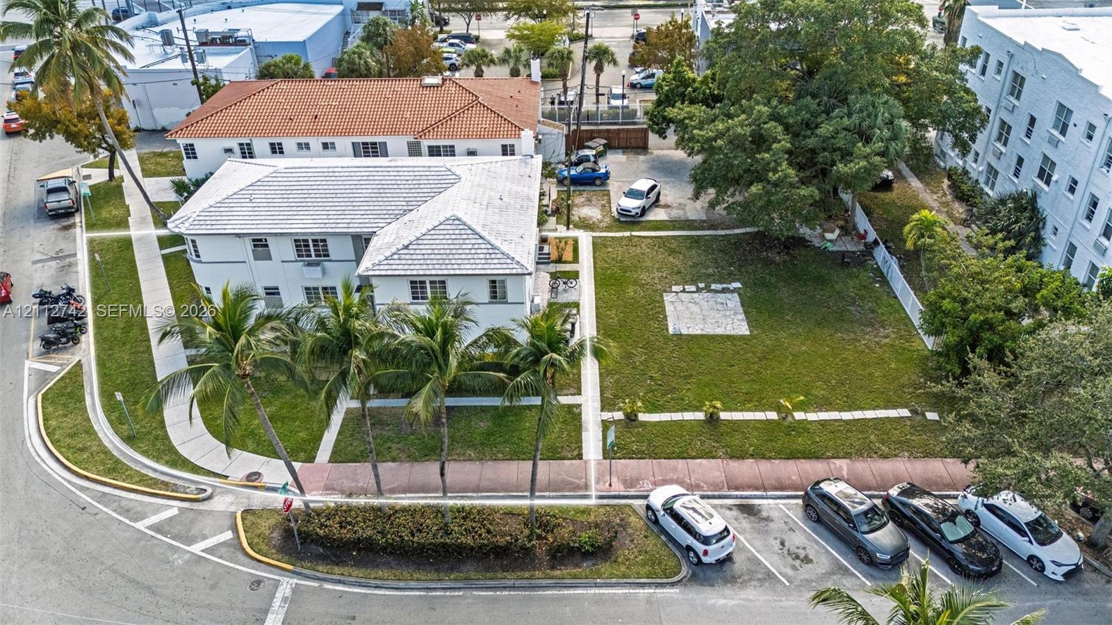 Ver detalles / 4732 sq. ft. $ 2026-10-26 0 foto