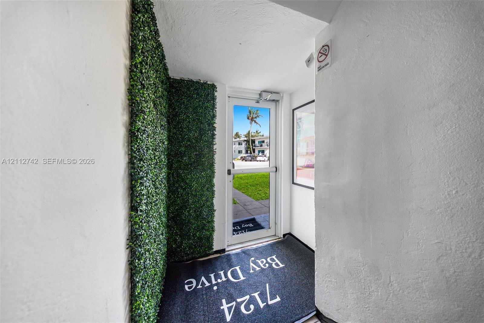 Ver detalles / 4732 sq. ft. $ 2026-10-26 0 foto
