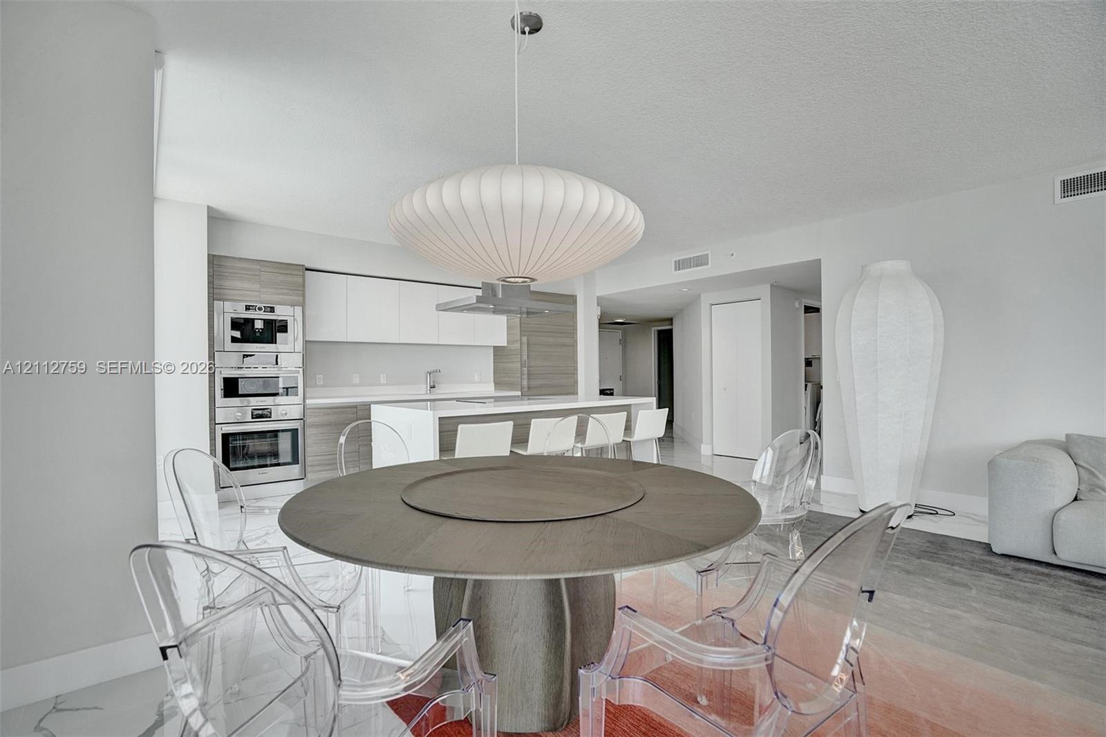 5-2207 3 / 4 1892 sq. ft. $ 2026-10-26 0 Photo