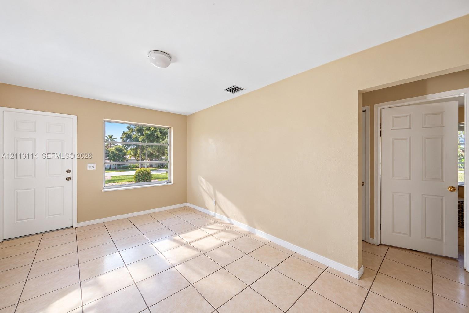 Ver detalles / 1821 sq. ft. $ 2026-10-26 0 foto