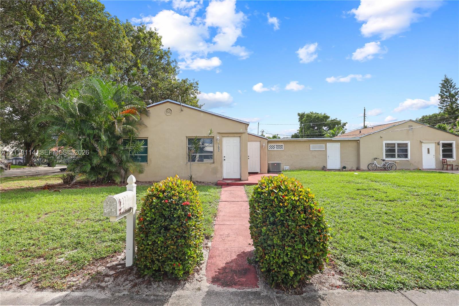Ver detalles / 1821 sq. ft. $ 2026-10-26 0 foto