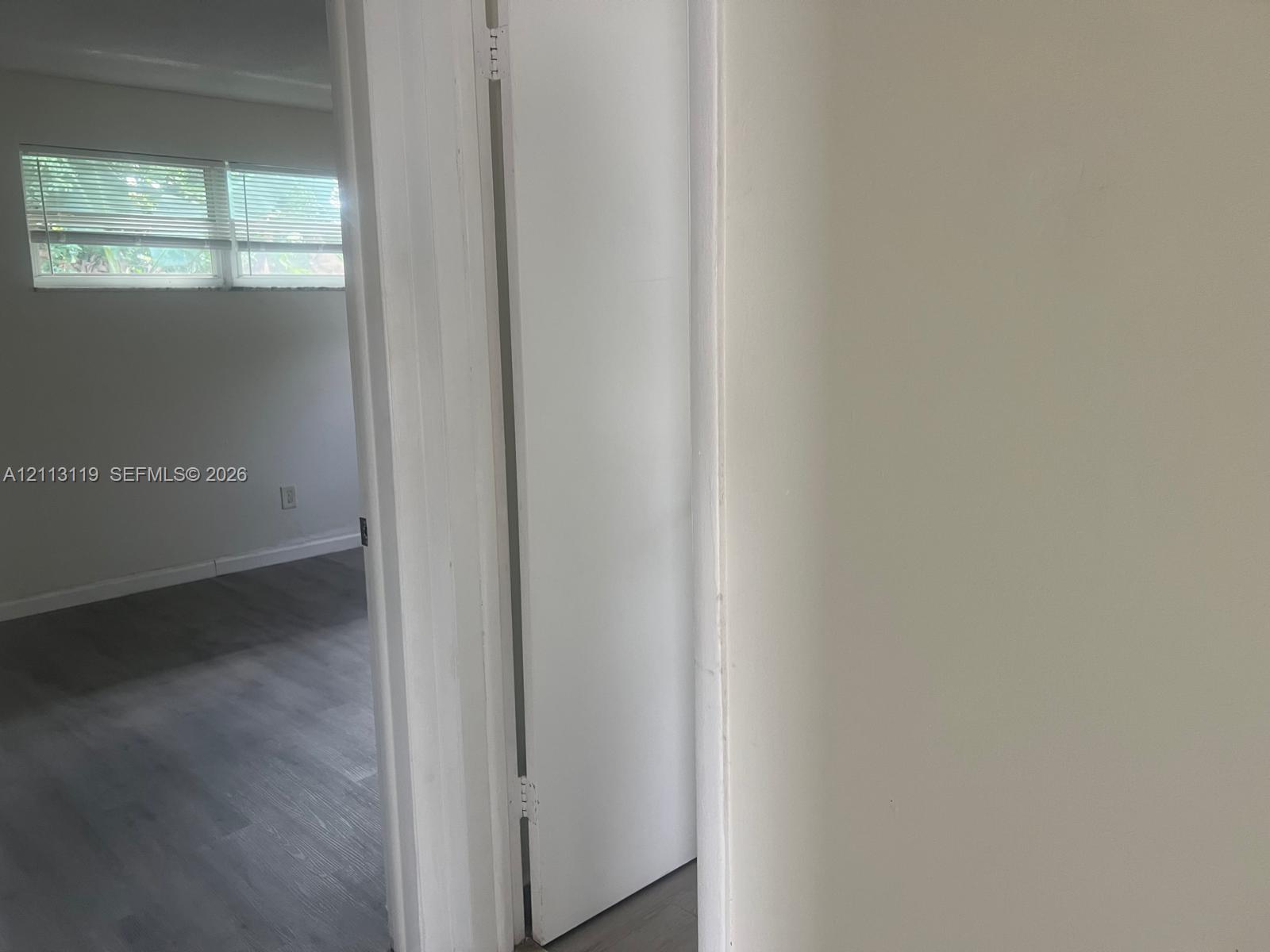   /  7876 sq. ft. $ 2026-10-26 0 foto