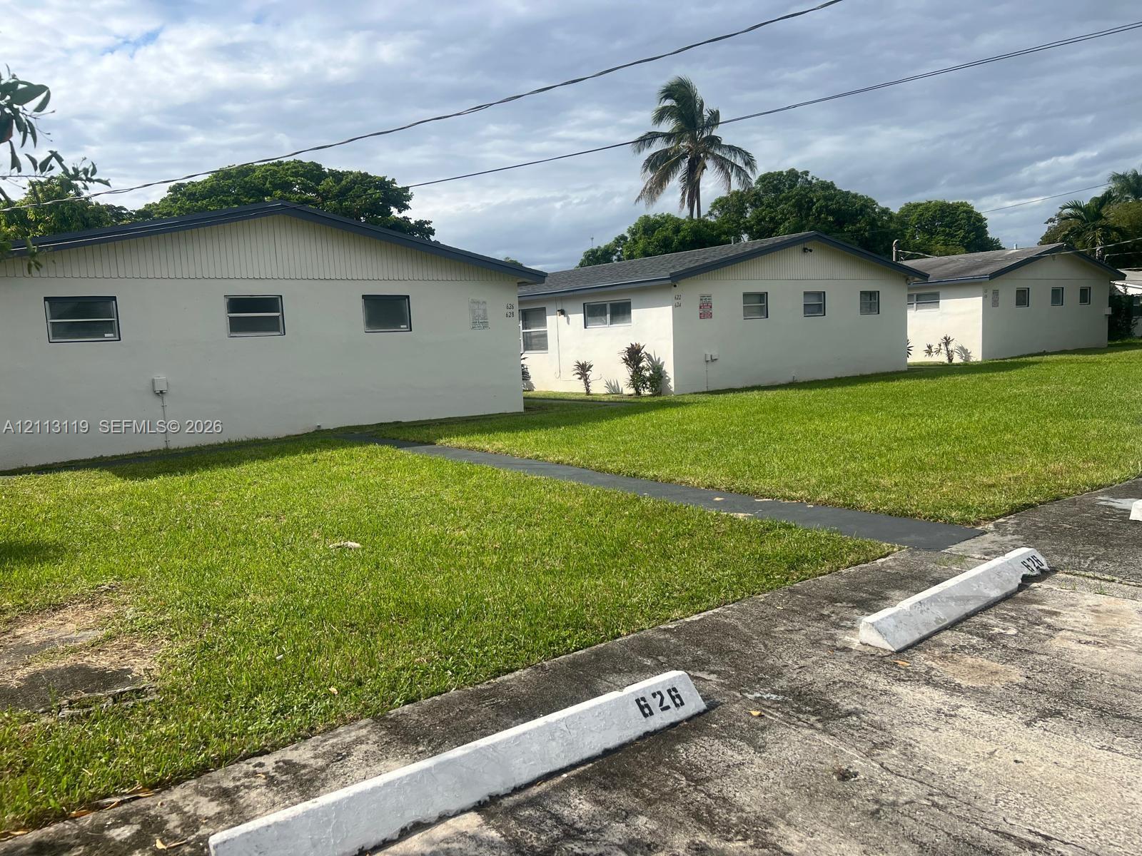   /  7876 sq. ft. $ 2026-10-26 0 foto