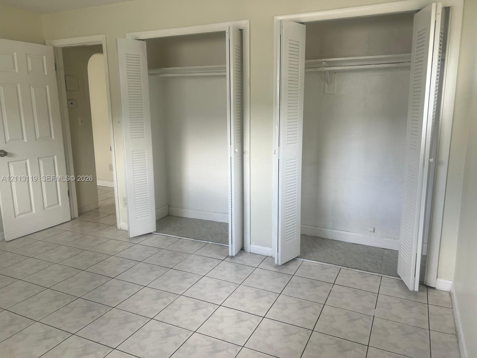   /  7876 sq. ft. $ 2026-10-26 0 foto