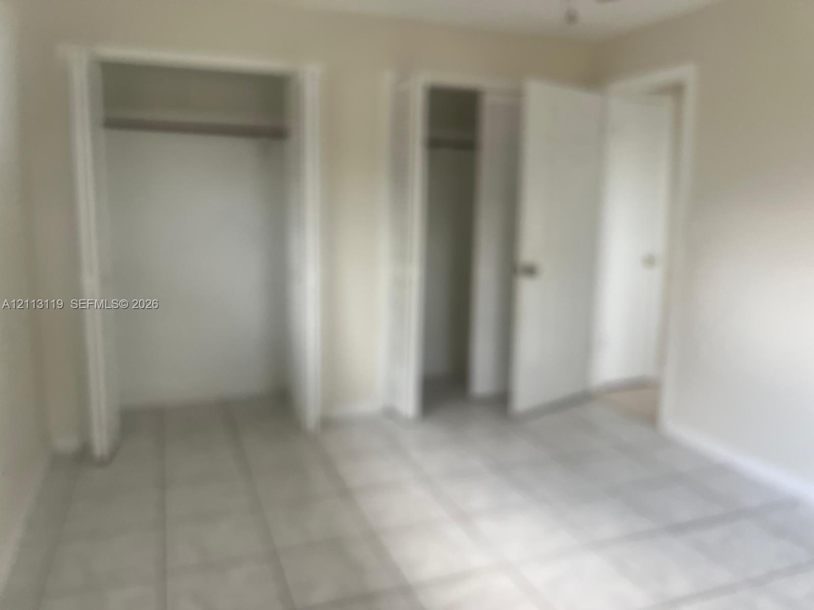   /  7876 sq. ft. $ 2026-10-26 0 foto