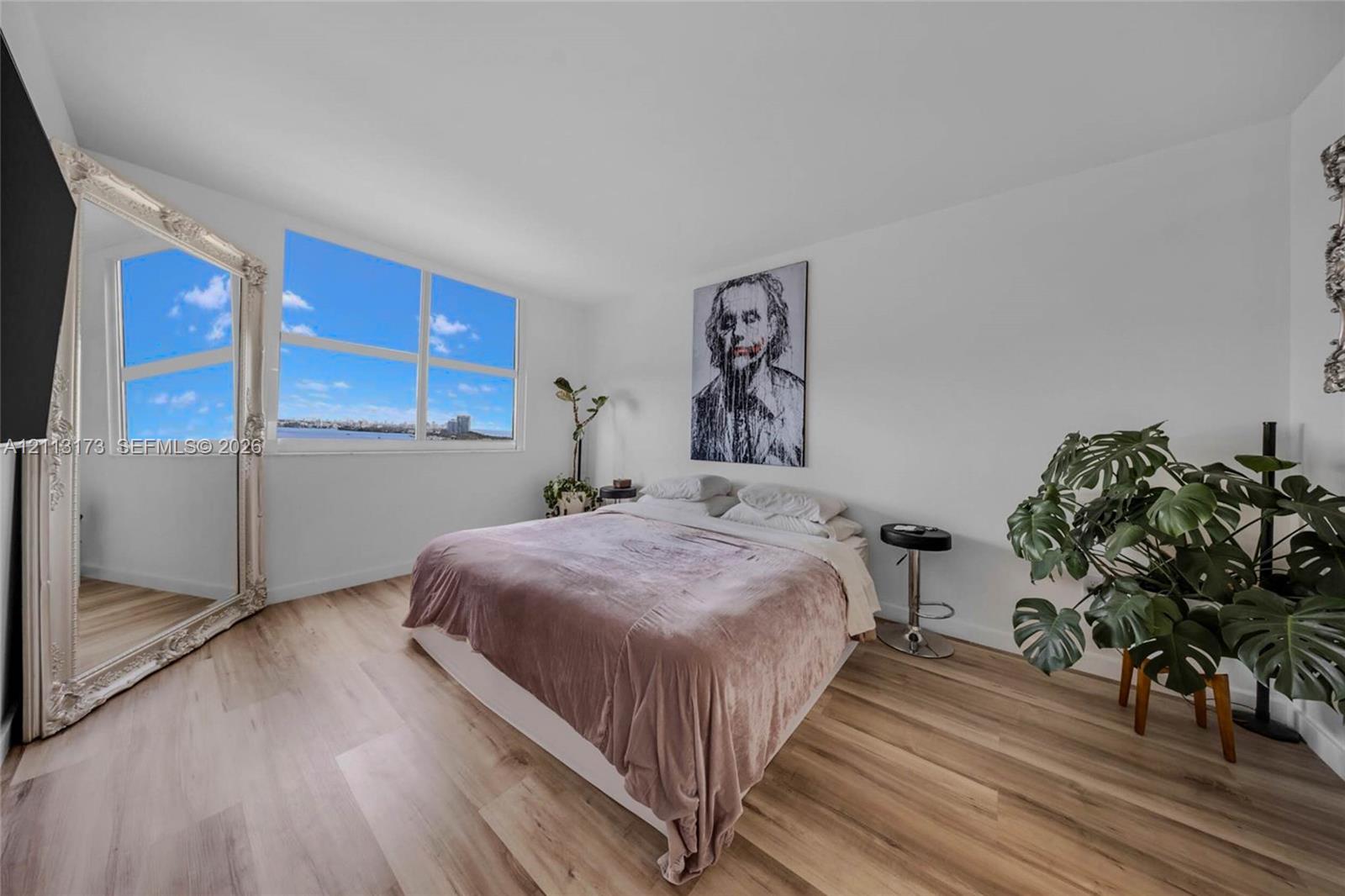 1614 1 / 2 762 sq. ft. $ 2026-10-26 0 foto