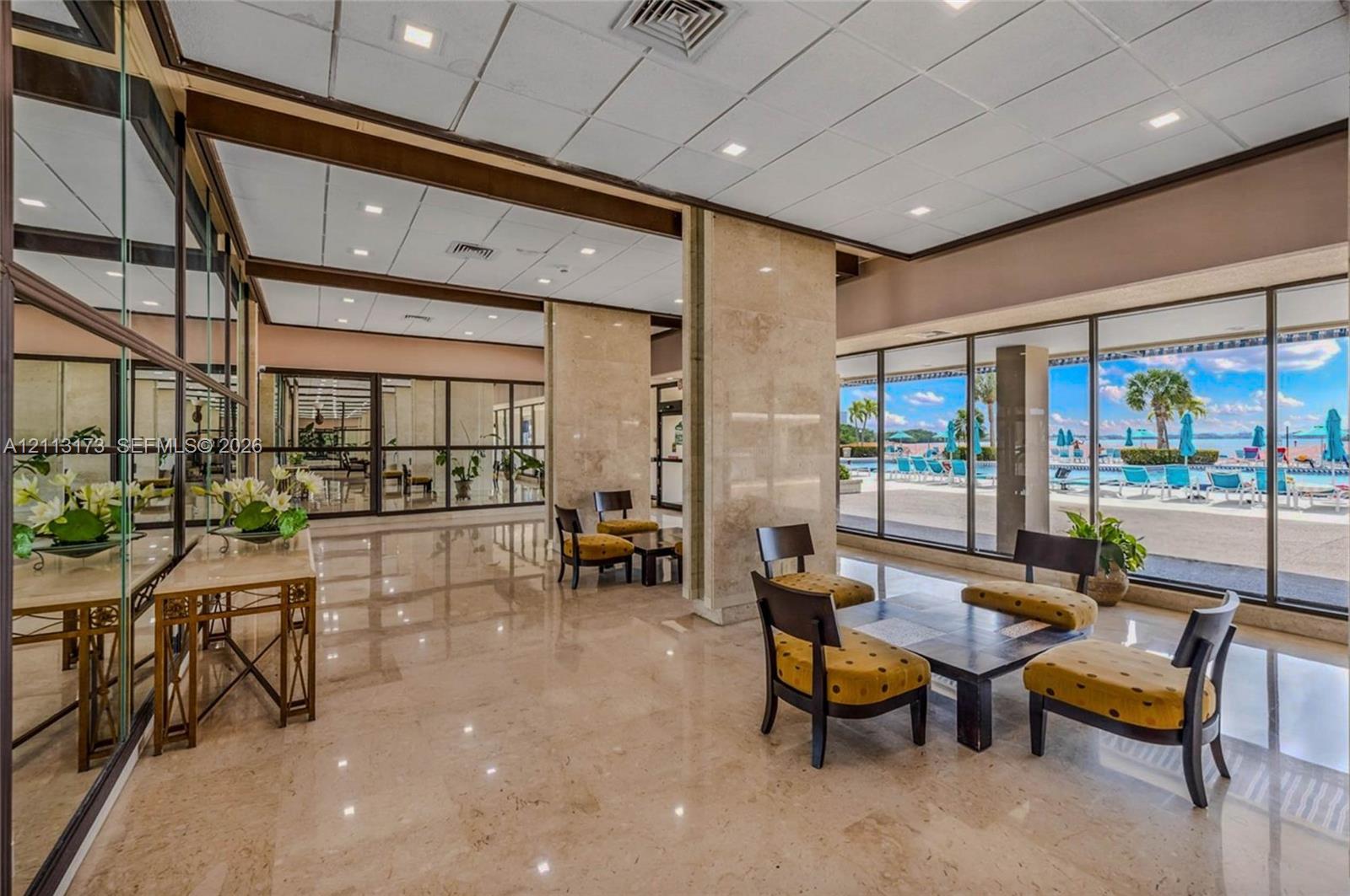 1614 1 / 2 762 sq. ft. $ 2026-10-26 0 foto
