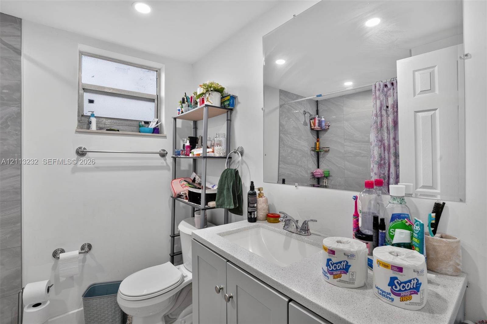 Ver detalles / 4762 sq. ft. $ 2026-10-26 0 foto