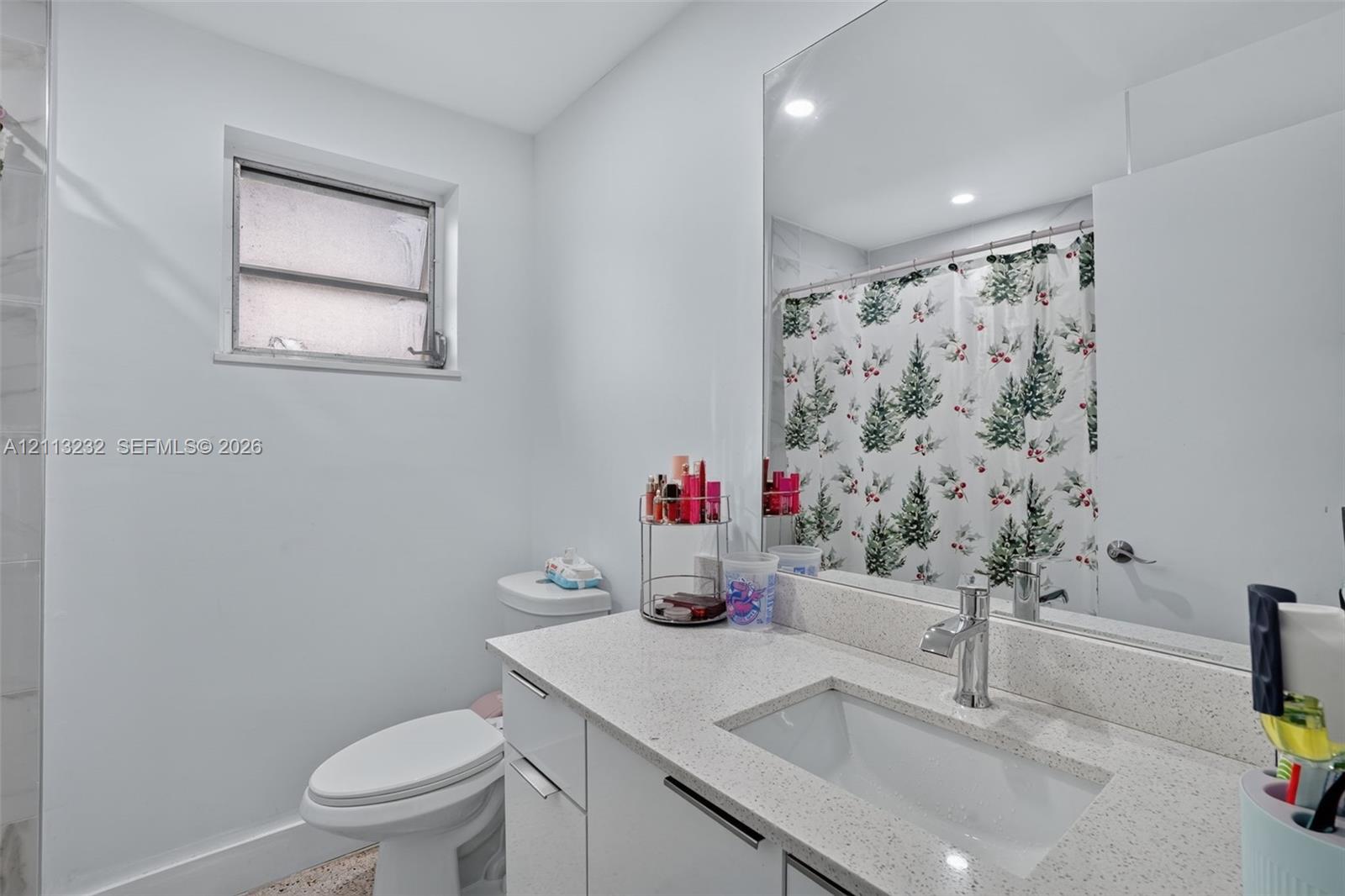 Ver detalles / 4762 sq. ft. $ 2026-10-26 0 foto