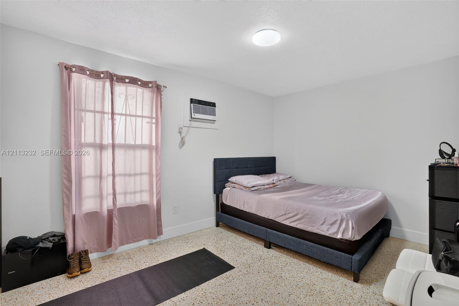 Ver detalles / 4762 sq. ft. $ 2026-10-26 0 foto