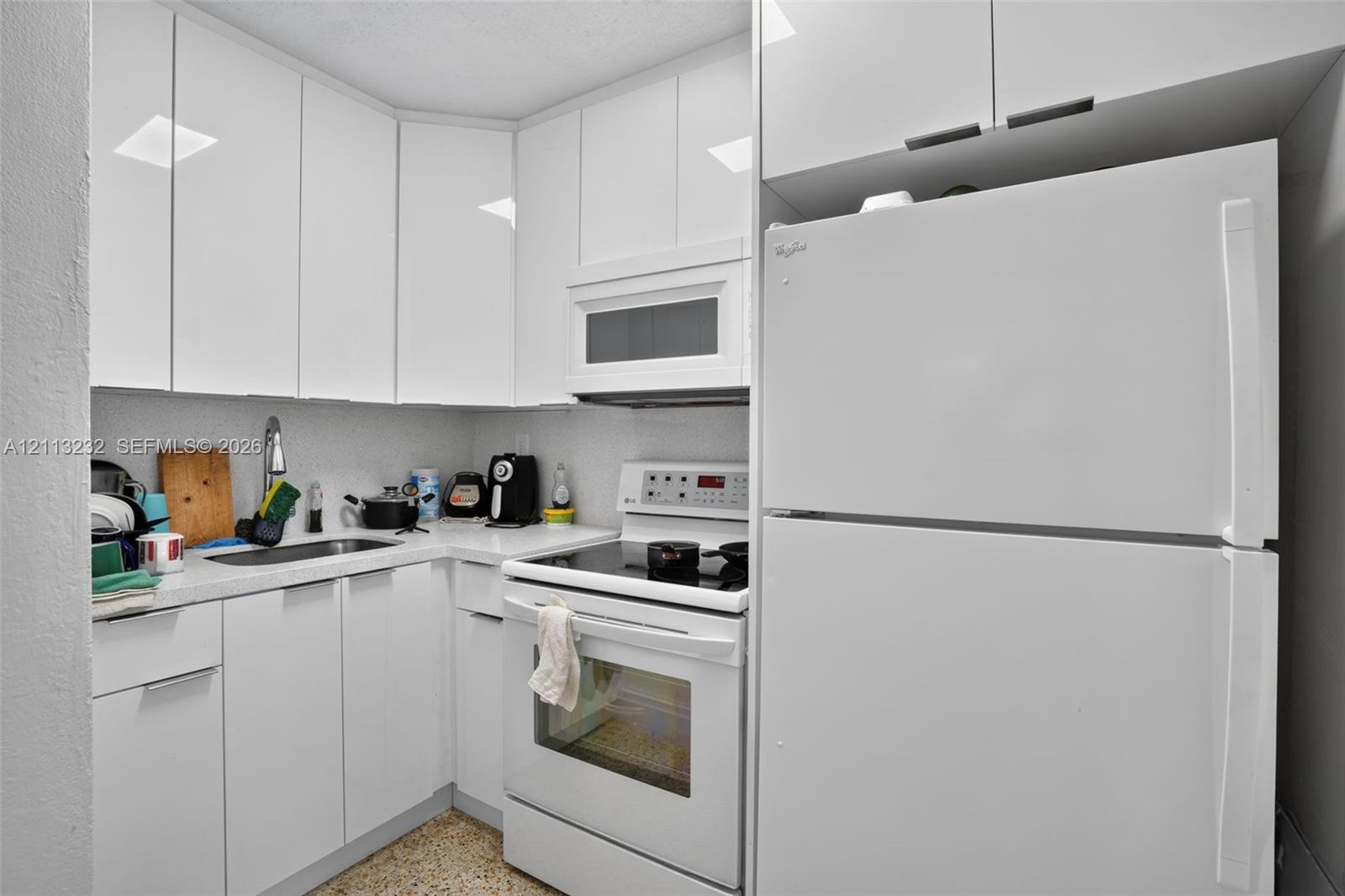 Ver detalles / 4762 sq. ft. $ 2026-10-26 0 foto