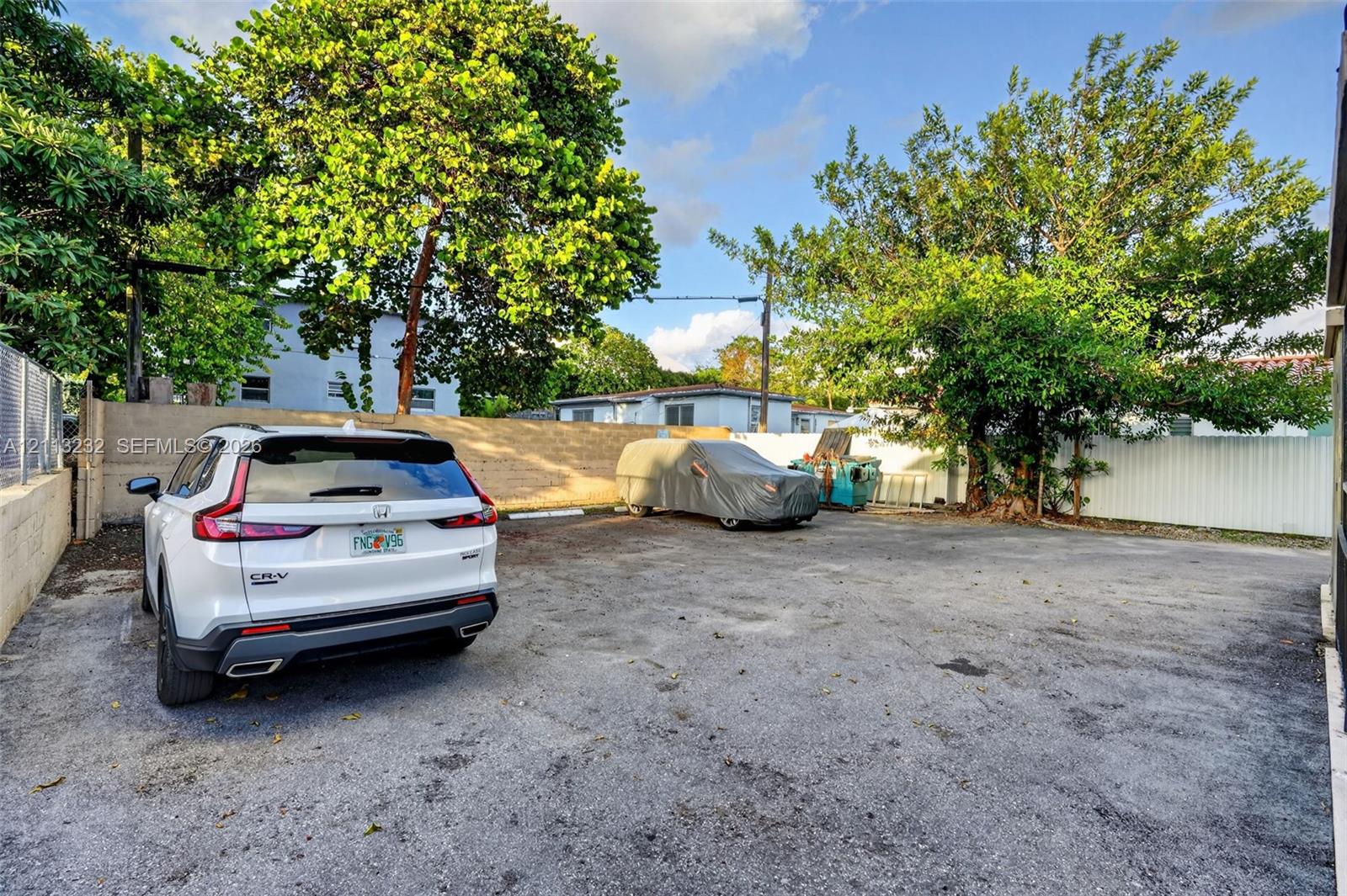 Ver detalles / 4762 sq. ft. $ 2026-10-26 0 foto