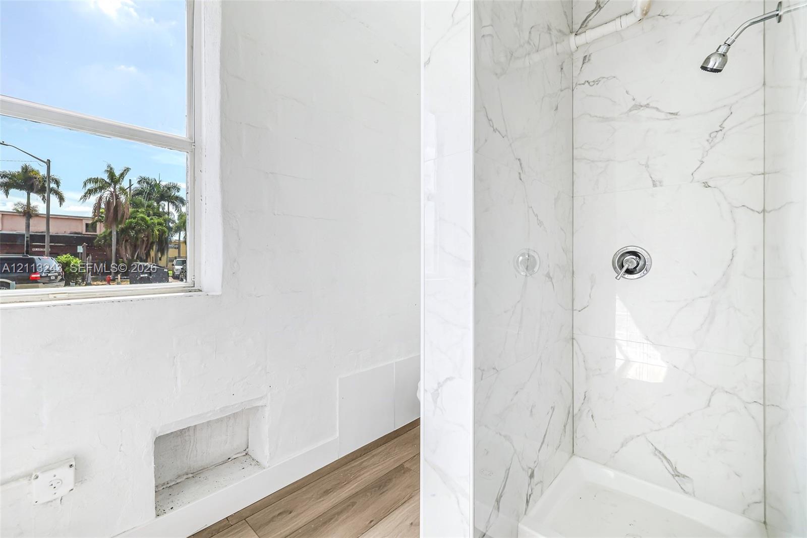 Ver detalles / 5948 sq. ft. $ 2026-10-26 0 foto
