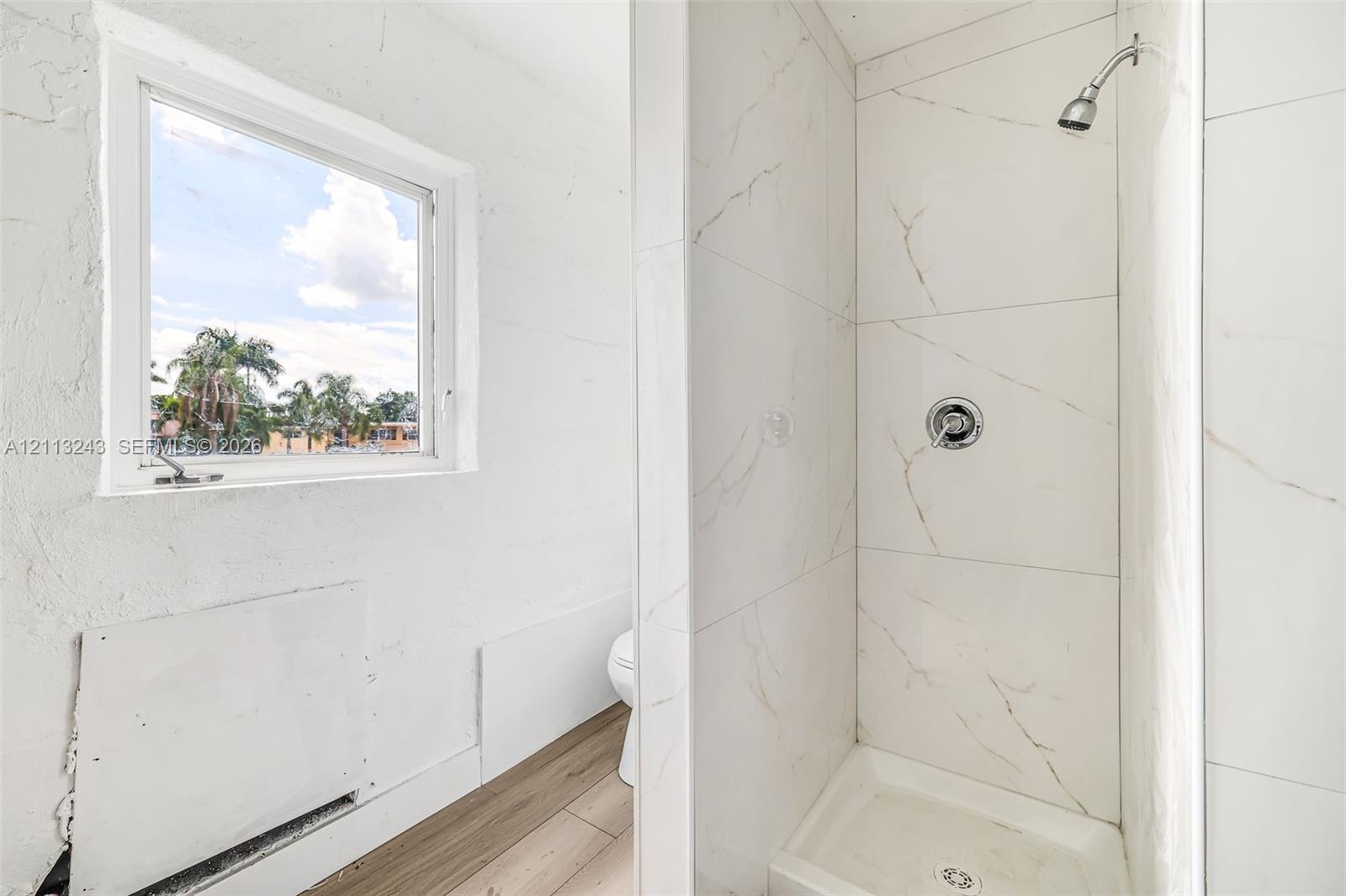 Ver detalles / 5948 sq. ft. $ 2026-10-26 0 foto