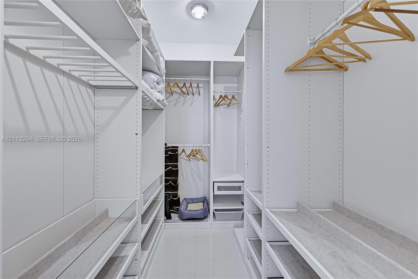 See details PH06 2 / 2 1521 sq. ft. $ 2026-10-26 0 Photo