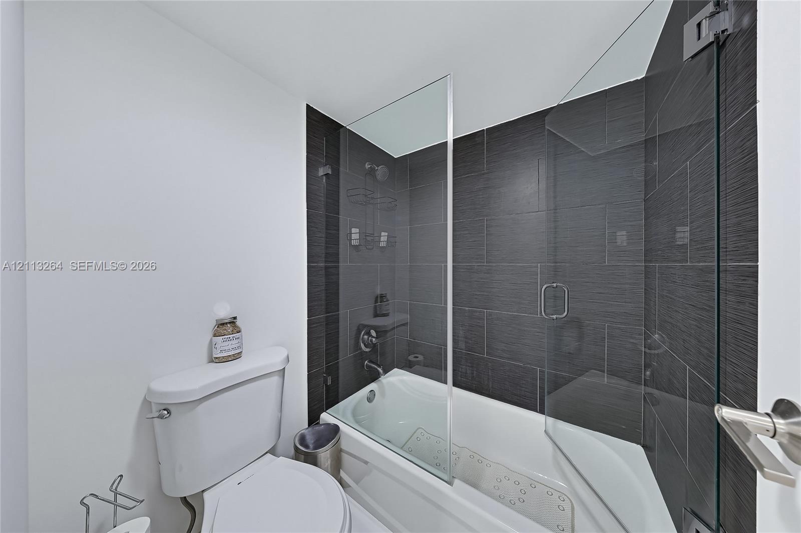 See details PH06 2 / 2 1521 sq. ft. $ 2026-10-26 0 Photo
