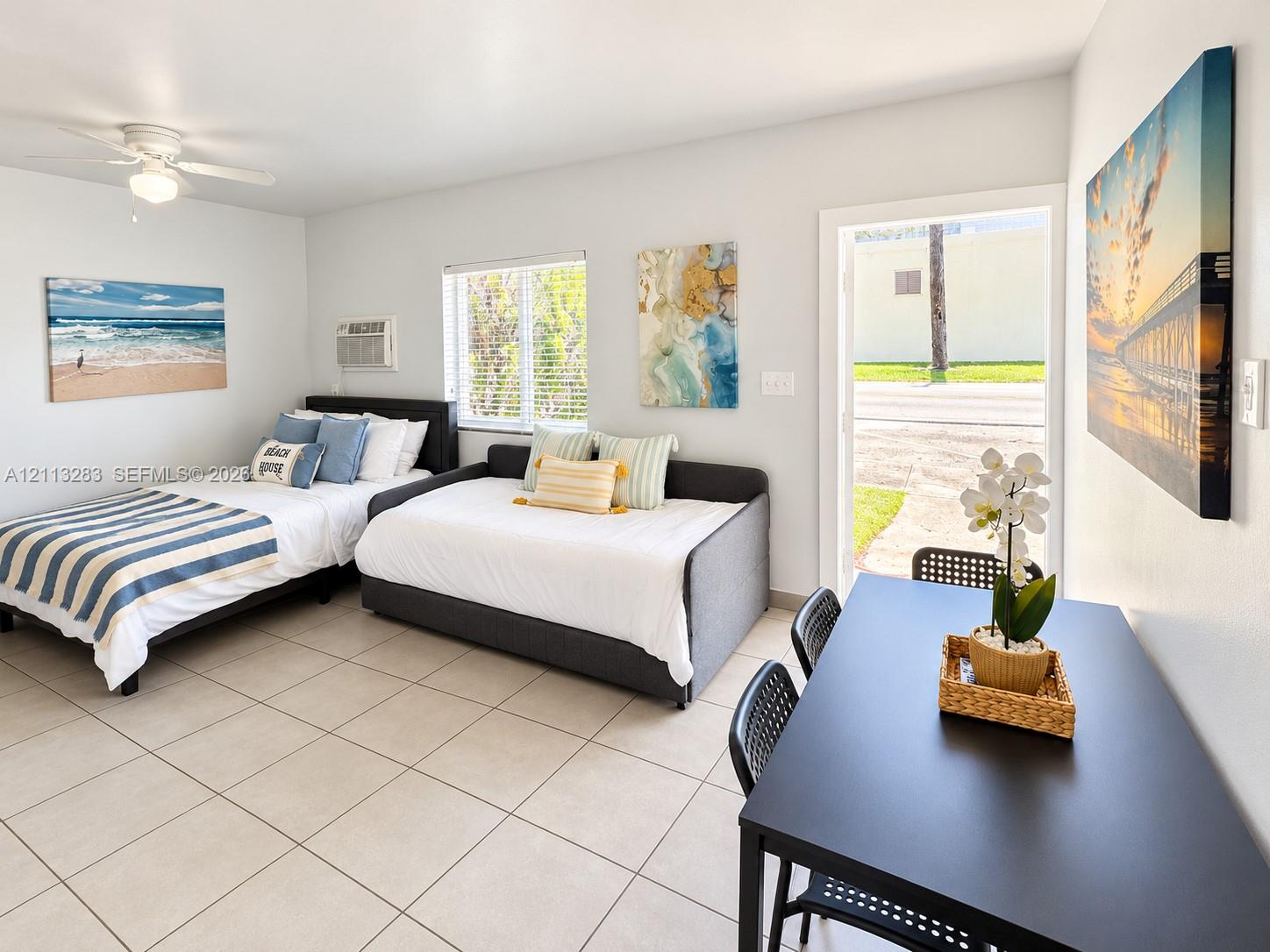   /  3709 sq. ft. $ 2026-10-26 0 foto