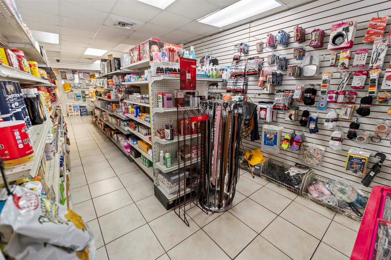   / 0  sq. ft. $ 2026-10-27 0 foto