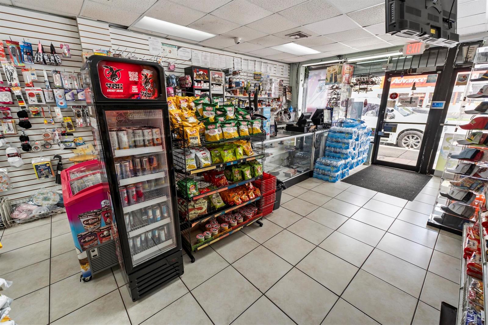   / 0  sq. ft. $ 2026-10-27 0 foto