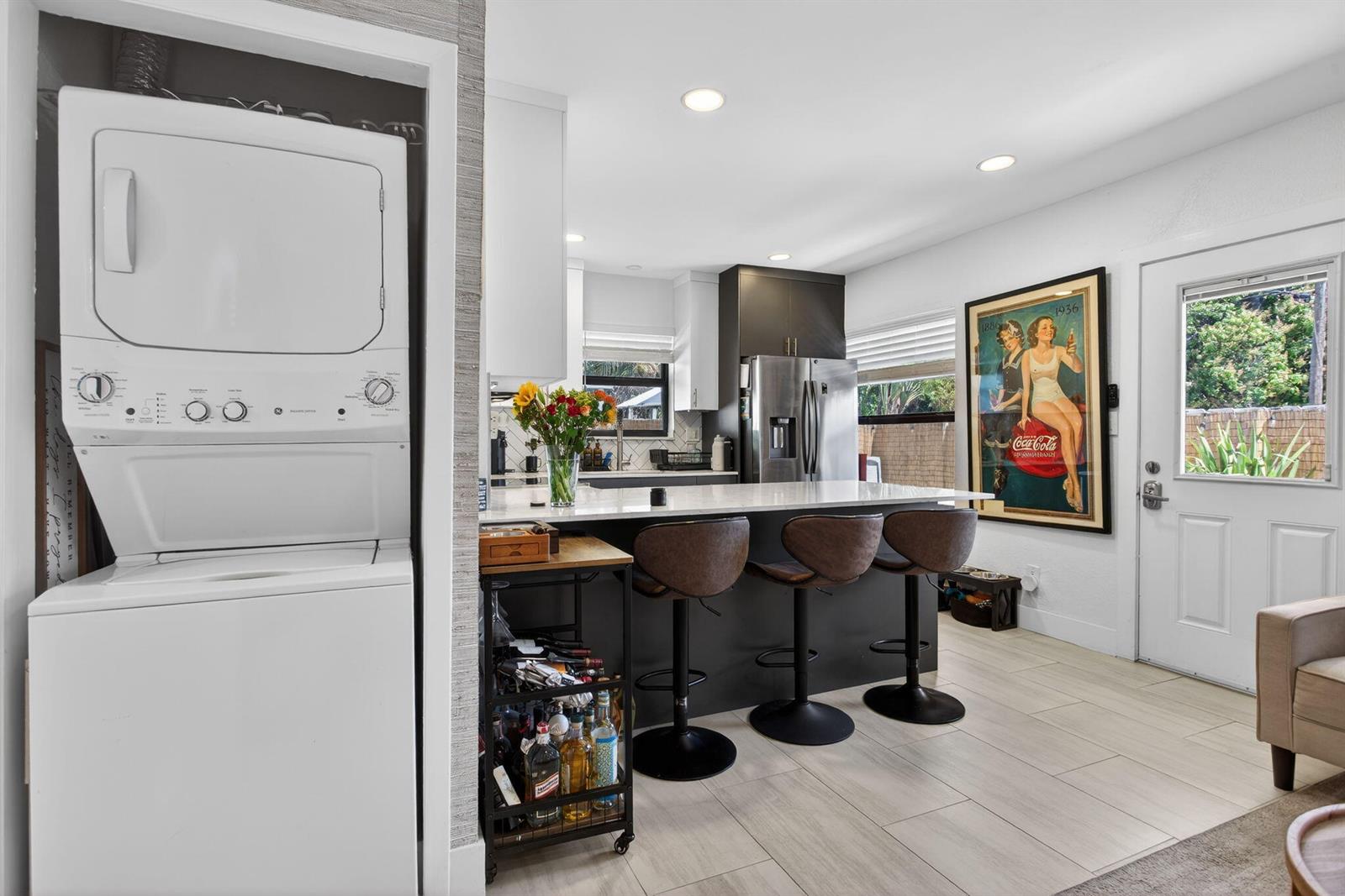 Ver detalles 1 / 0 658 sq. ft. $ 2026-10-28 0 foto