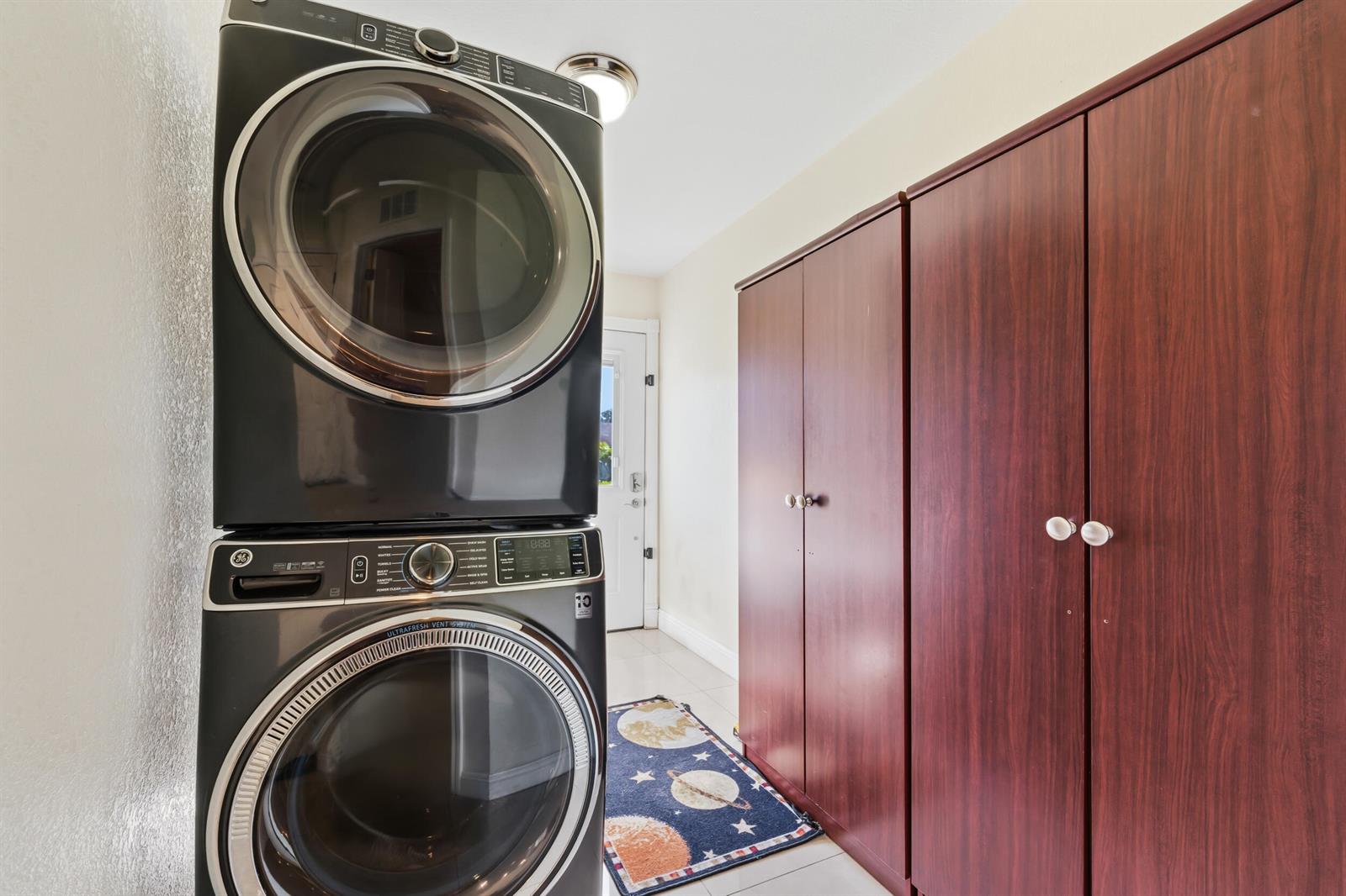  / 0 3480 sq. ft. $ 2026-10-28 0 foto