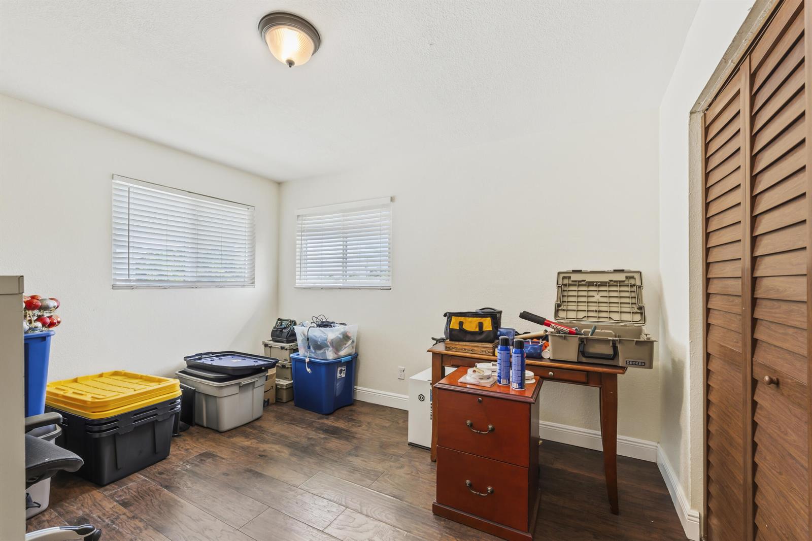   / 0 3480 sq. ft. $ 2026-10-28 0 foto
