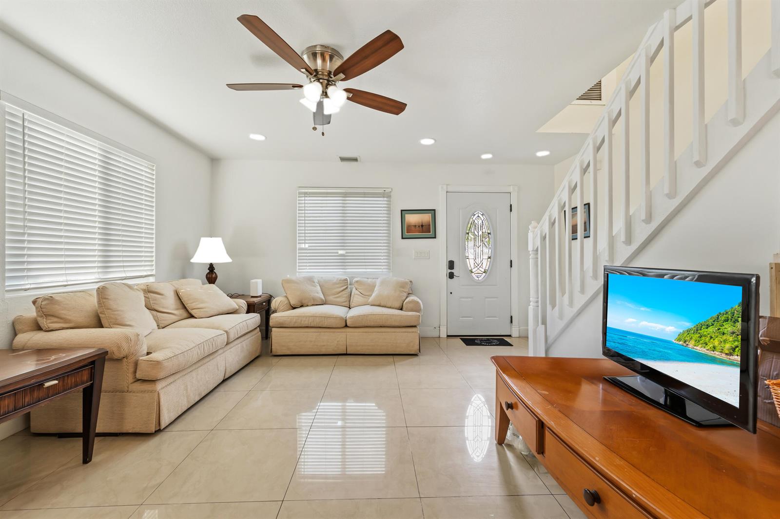   / 0 3480 sq. ft. $ 2026-10-28 0 foto