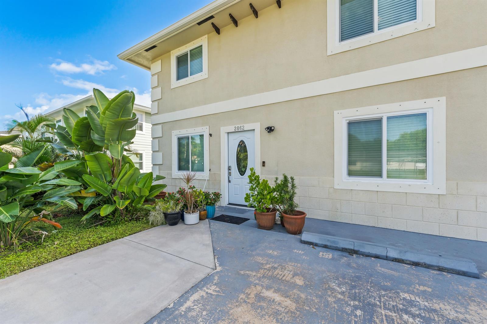   / 0 3480 sq. ft. $ 2026-10-28 0 foto