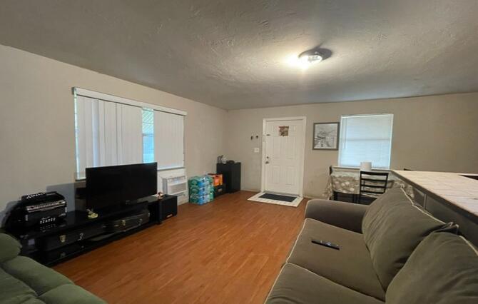 A  / 0 2351 sq. ft. $ 2026-10-30 0 foto