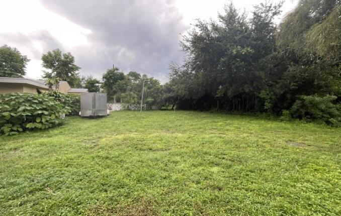 A  / 0 2351 sq. ft. $ 2026-10-30 0 foto