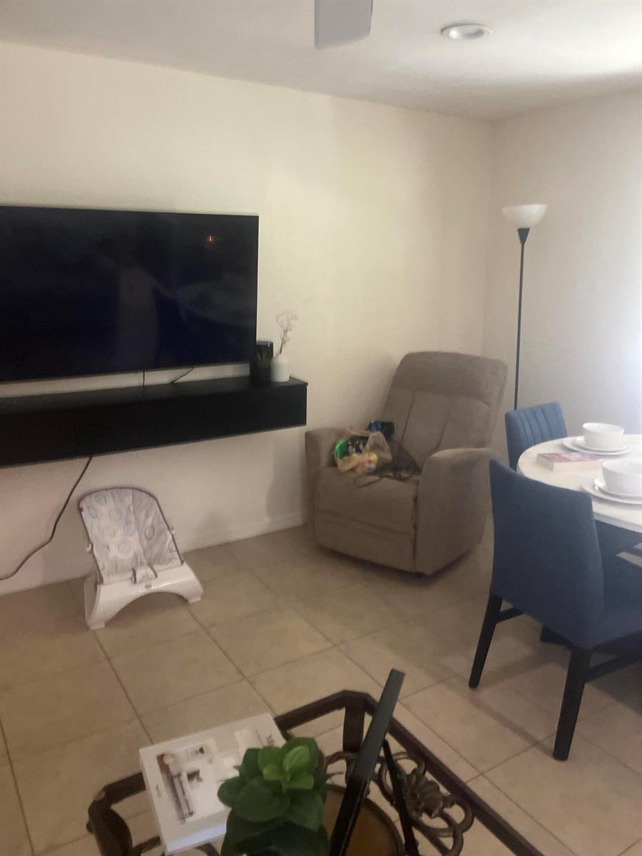 A  / 0 2351 sq. ft. $ 2026-10-30 0 foto