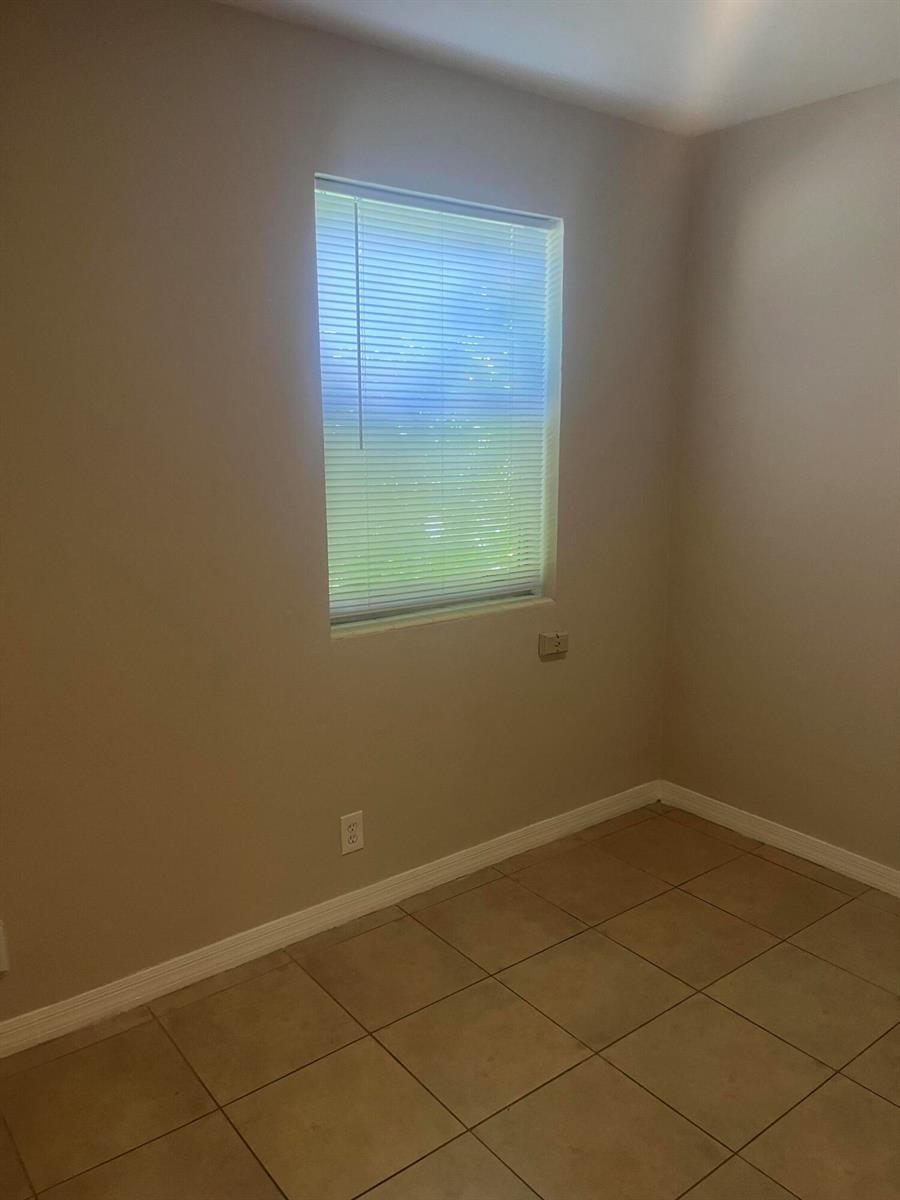 A  / 0 2351 sq. ft. $ 2026-10-30 0 foto