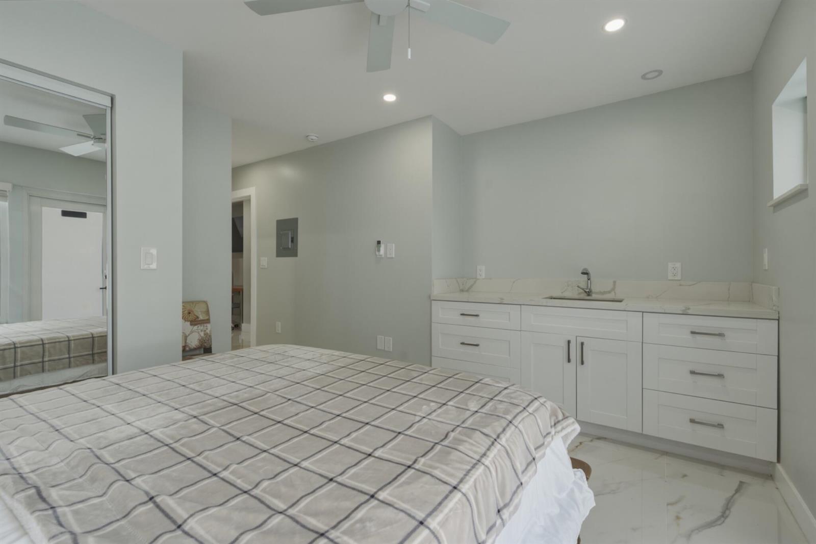   / 0 2997 кв.футов $ 2026-10-30 0 Фото
