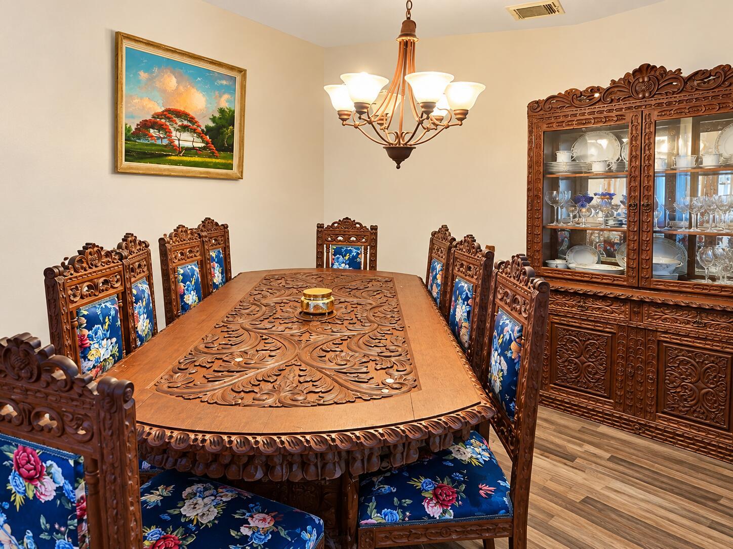 6511 2 /  1645 sq. ft. $ 2026-10-30 0 foto