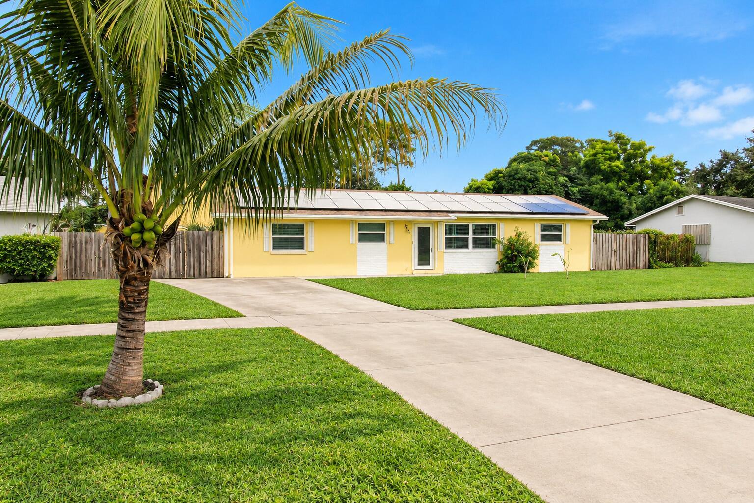   / 0 2004 sq. ft. $ 2026-10-31 0 foto