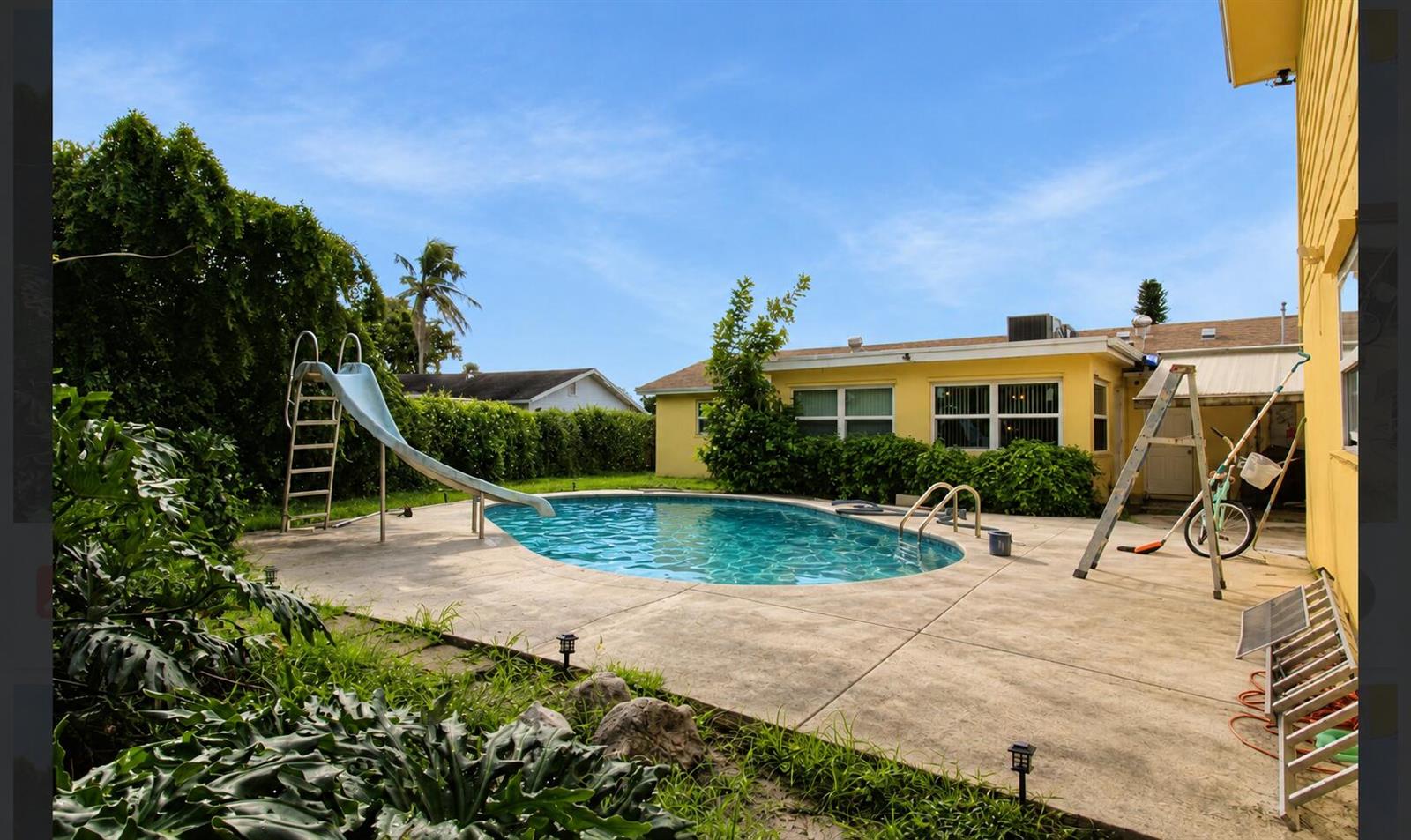   / 0 2004 sq. ft. $ 2026-10-31 0 foto