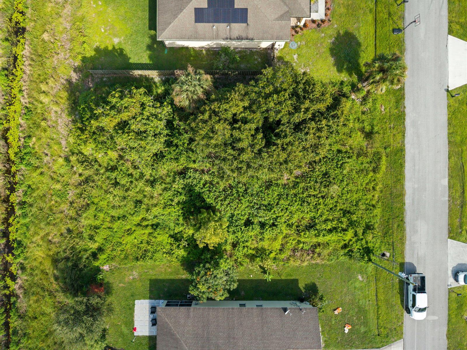   / 0  sq. ft. $ 2026-10-31 0 foto