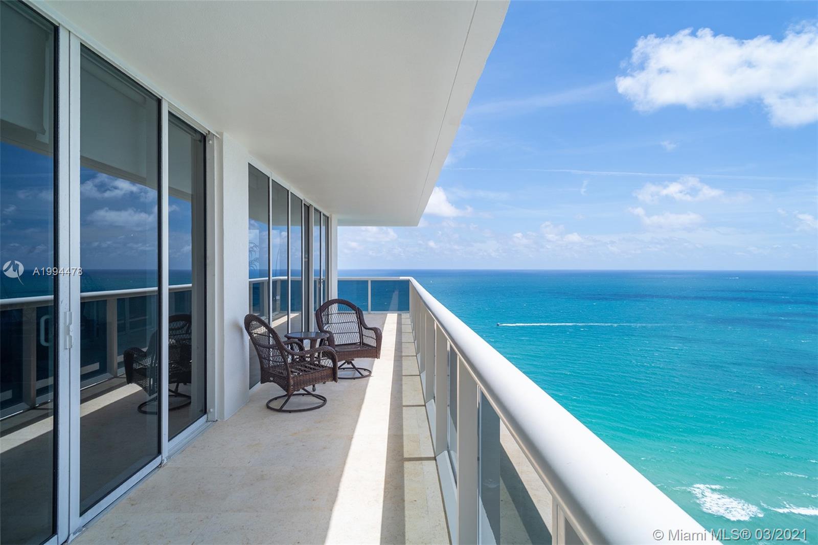 Ver detalles 3002 2 / 3 2065 sq. ft. $ 2021-03-15 0 foto