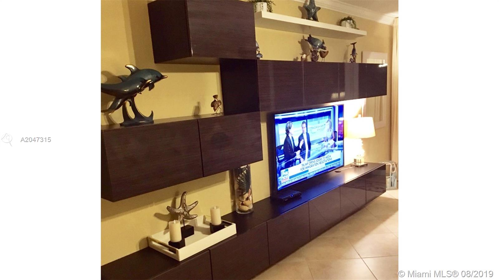 Photo of 3725 Ocean Drive #302, Hollywood, Florida, 33019 -